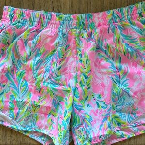 Lilly Pulitzer Luxletic workout shorts - size small